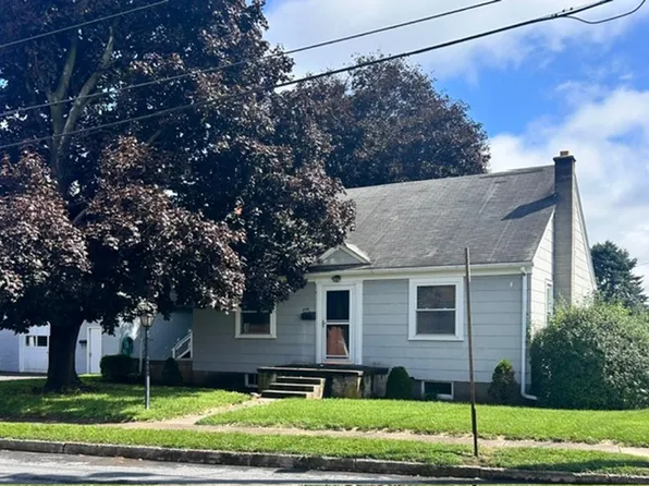 115 Winters Ln, Montoursville, PA 17754