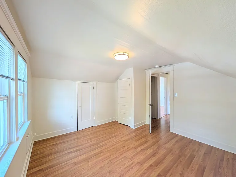 1022 Oakes Ave #B — Photo 7