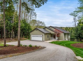90 Pemigewasset Shores Dr, Bristol, NH 03222