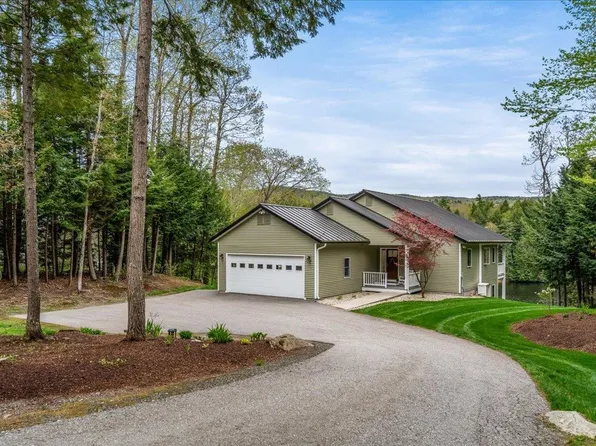 90 Pemigewasset Shore, Bristol, NH 03222