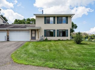 3893 Dolomite Dr, Eagan, MN 55122