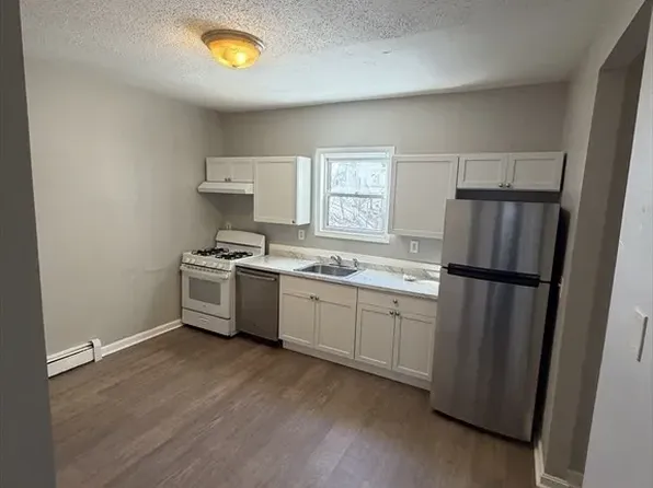 44 High Rock St Floor 1, Lynn, MA 01902