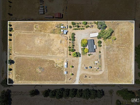 2nd image of 15054 Abajo Ave