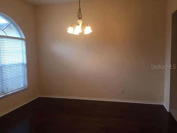 5th image of 4912 Oakway Dr