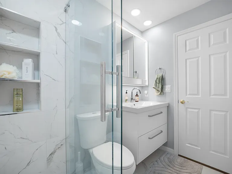 5612 Ashton Lake Dr #5612 — Photo 22