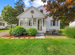 5 Hammock Pkwy, Clinton, CT 06413