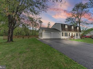 772 Hunters Run Rd, Pottstown, PA 19465