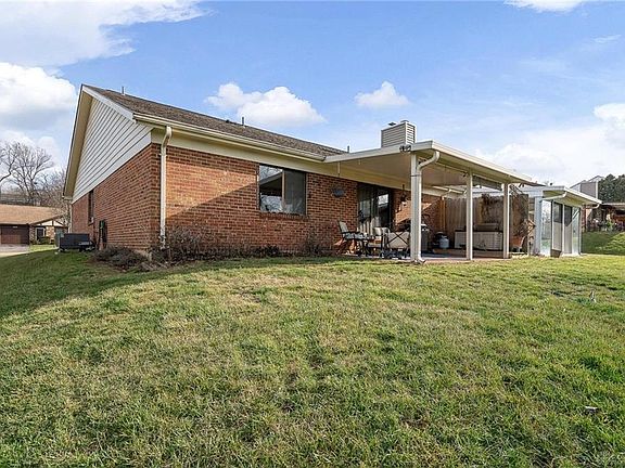 3rd image of 5671 Cobblegate Dr