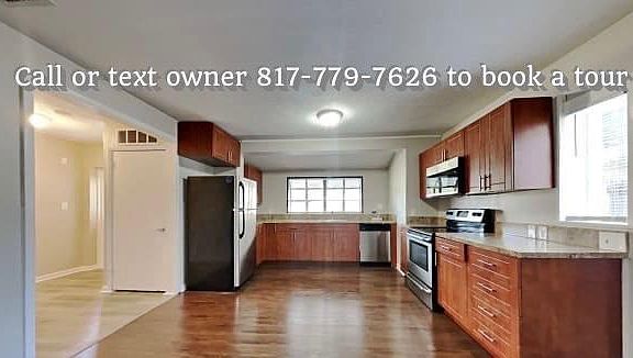 5th image of 8009 N Lynn Ave
