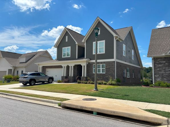 429 Christina Ln