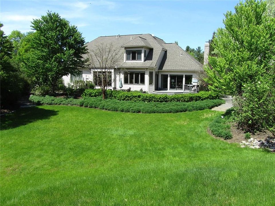 2nd image of 180 Heatherstone Ln