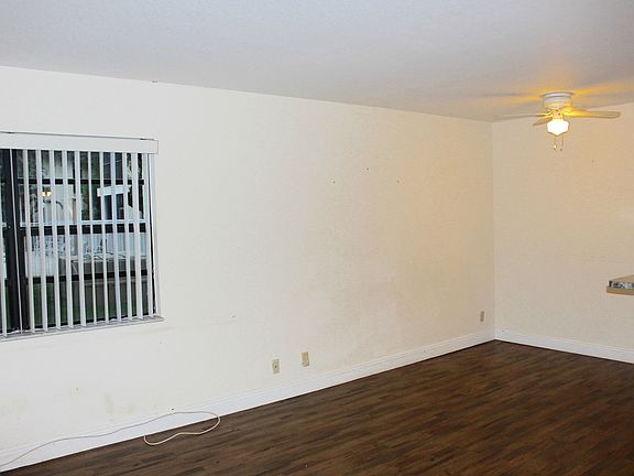 3rd image of 3029 NW 118th Dr #120D
