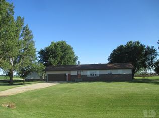 4891 370th St, Sheldon, IA 51201