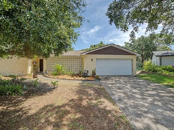 612 Barkfield Loop, Brandon, FL 33511