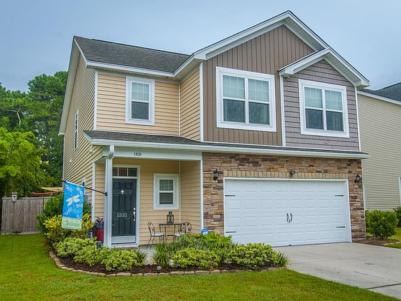 2nd image of 1521 Thoroughbred Blvd