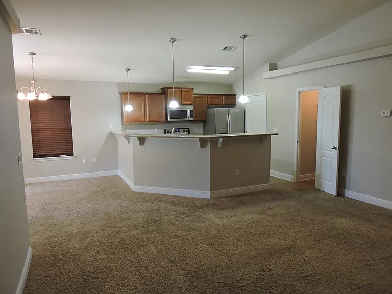 4642 Hermosa Rd — Photo 5