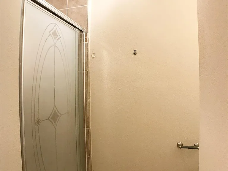 6323 Sunset Cove Ln — Photo 26