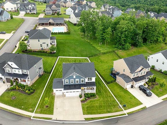 2nd image of 53 Windermere Ln