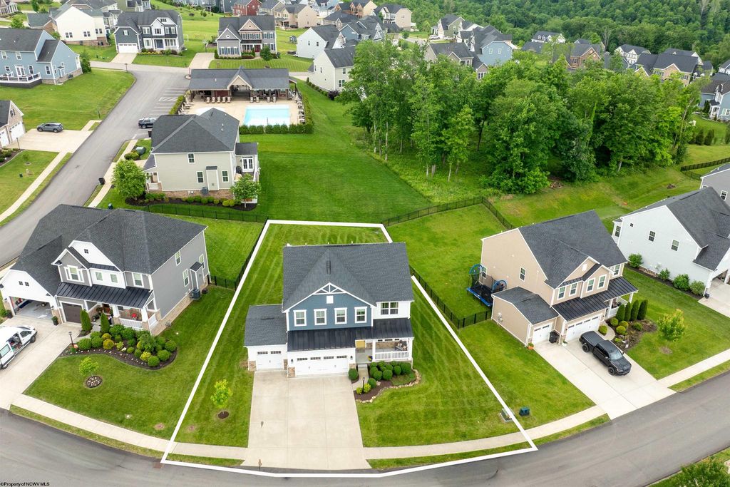 53 Windermere Ln, Morgantown, WV - View 2