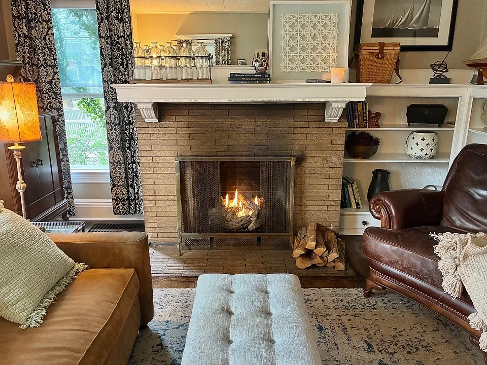 30 Beverly St #1
