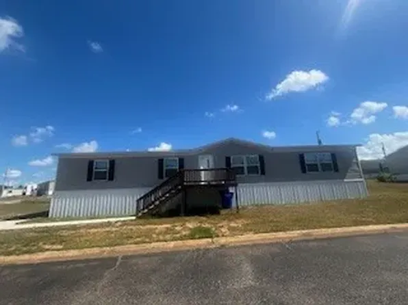 1238 Hunters Mountain Pkwy #1238, Troy, AL 36079