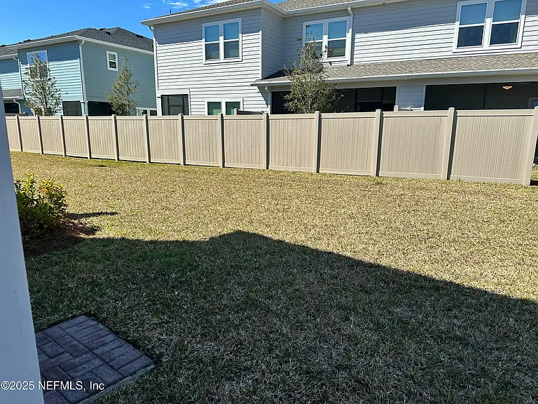 413 Rosemont Dr — Photo 6