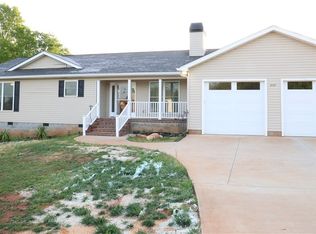 5381 Olden Porter Rd, Pendleton, SC 29670