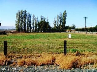 Nna E Duffield Rd, Moxee, WA 98936