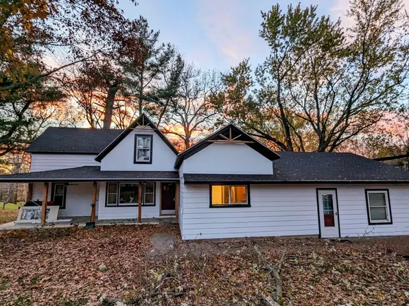 2144 S Country Club Rd, Warsaw, IN 46580