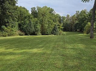 98 Kay Rd, Flat Rock, NC 28731