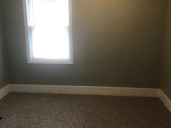 5th image of 109 National Ave NW #2