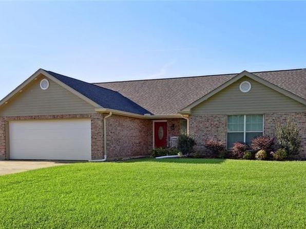115 Savanna Dr