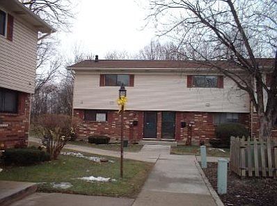 1st image of 353 W Dahlgren Dr