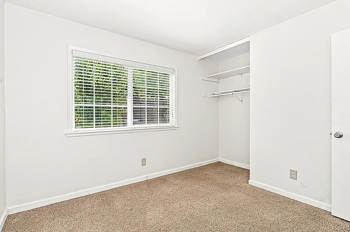7205 Dedrick Ct — Photo 16