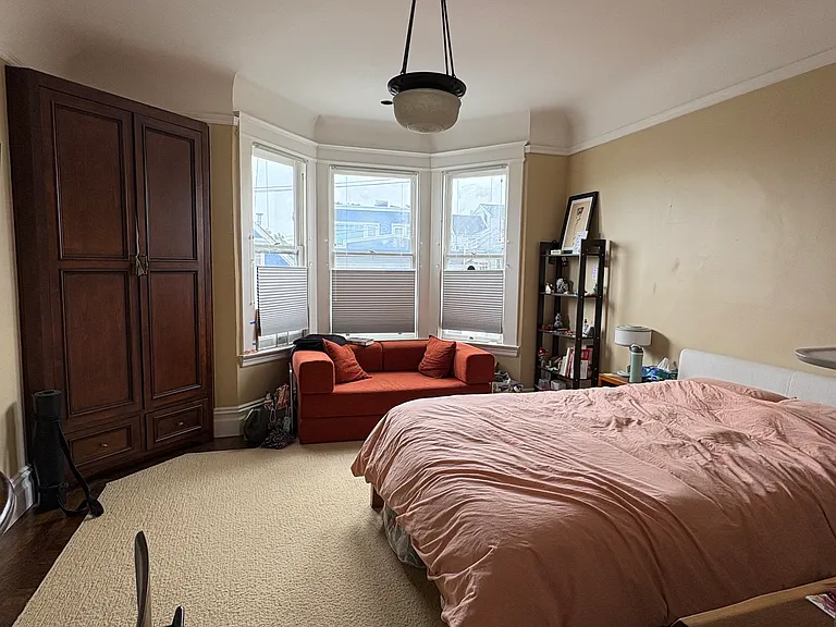 1224 Sanchez St — Photo 3