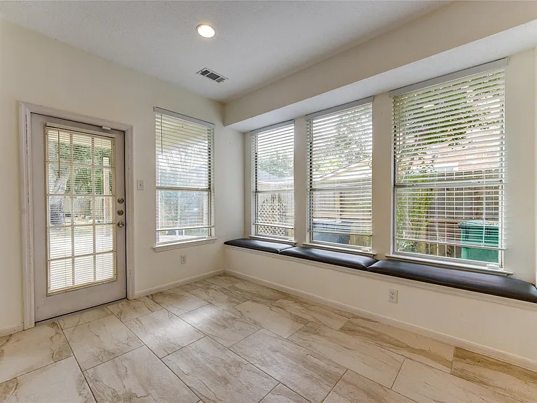1215 Whisper Trace Ct — Photo 11