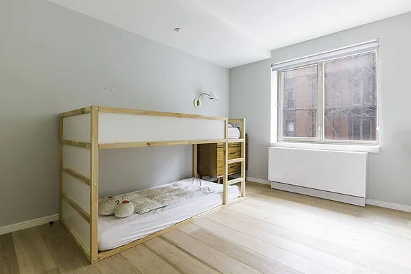 Sold by Compass | media 7