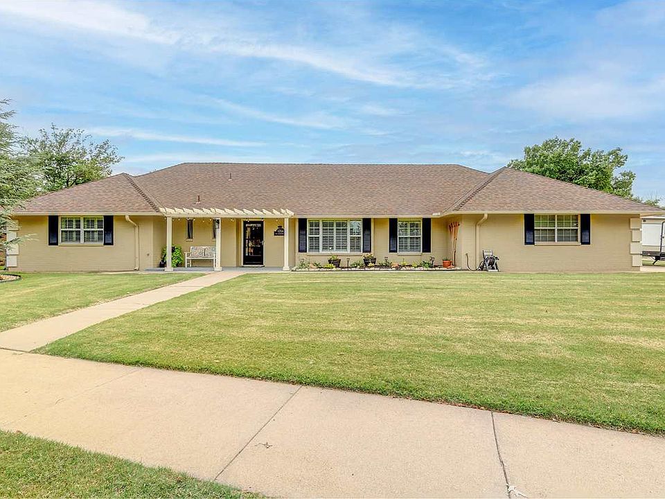 1204 NW Kingswood Rd, Lawton, OK 73505 Zillow