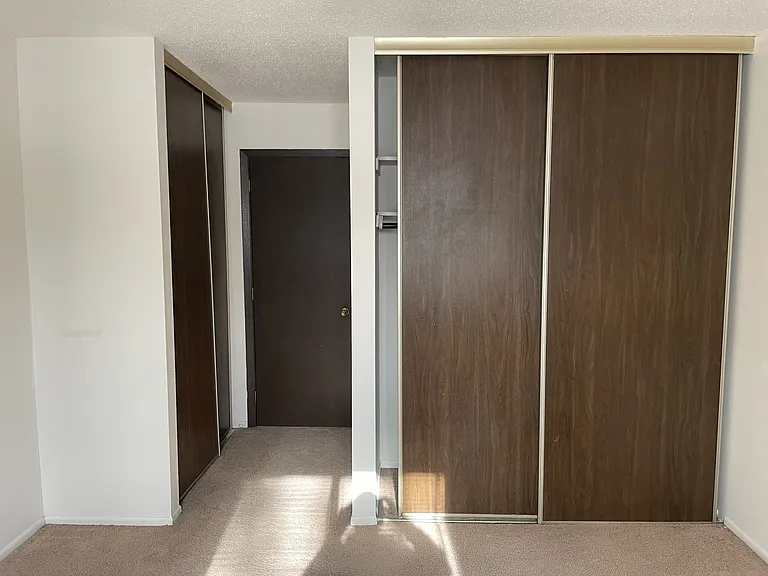 Pinecrest Apartments — Photo 10