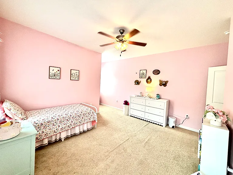 1901 Forest Ln — Photo 42