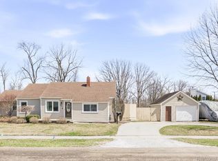 1561 Pennsylvania Ave, Marysville, MI