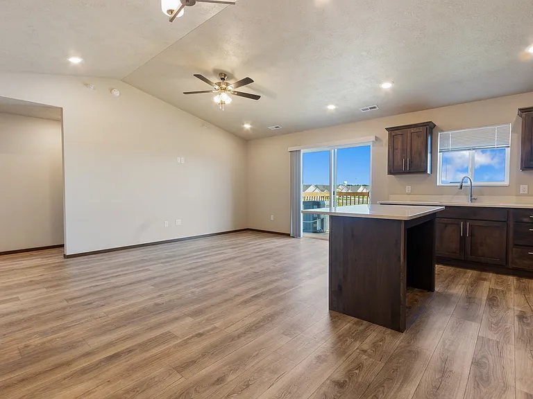 Granite Townhomes — Photo 32