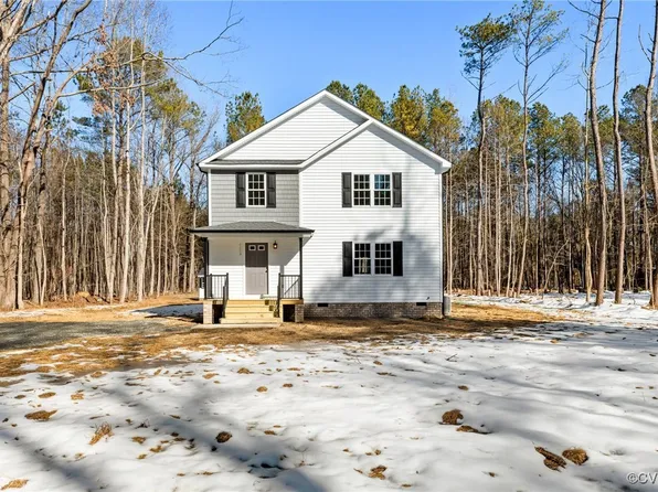 4208 Mattaponi Ave, West Point, VA 23181