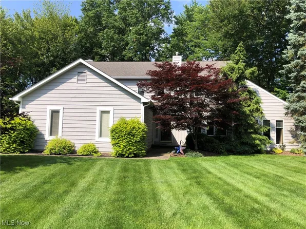32311 Walnut Ct, Avon Lake, OH 44012