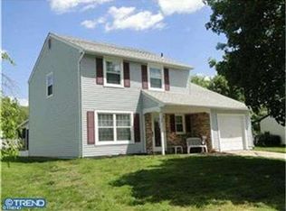 28 Sherwood Ln, Westampton, NJ 08060