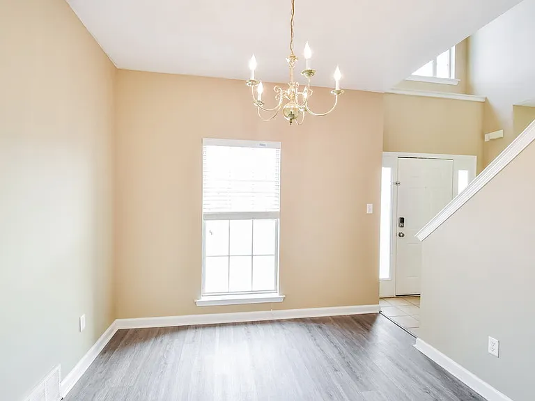 4599 Tulip Bend Dr — Photo 6
