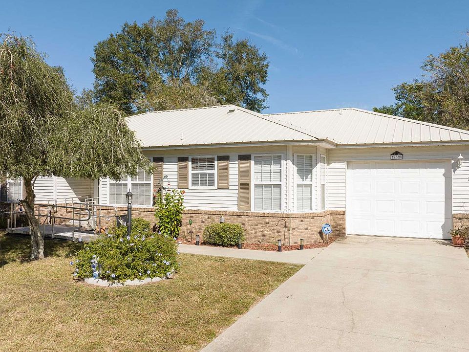 1st image of 239 SE Tristin Ln