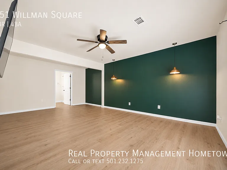 251 Willman Sq — Photo 24