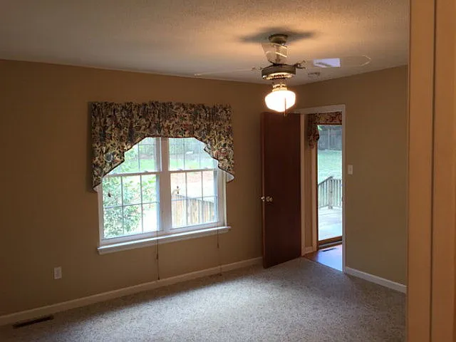 210 Suffolk Dr — Photo 19