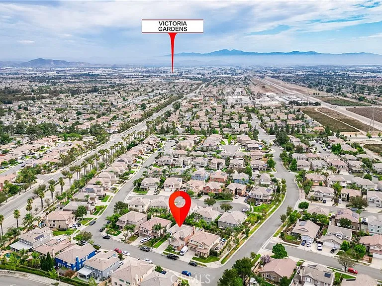 12241 Queensbury Dr — Photo 48